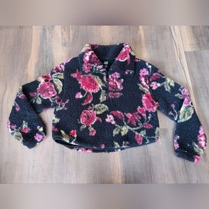 Crop floral pullover
